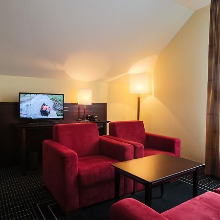 U Zvonu Hotel เปิลเซน ภายนอก รูปภาพ