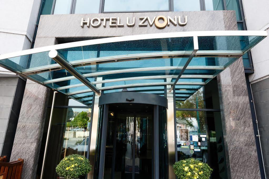 U Zvonu Hotel เปิลเซน ภายนอก รูปภาพ